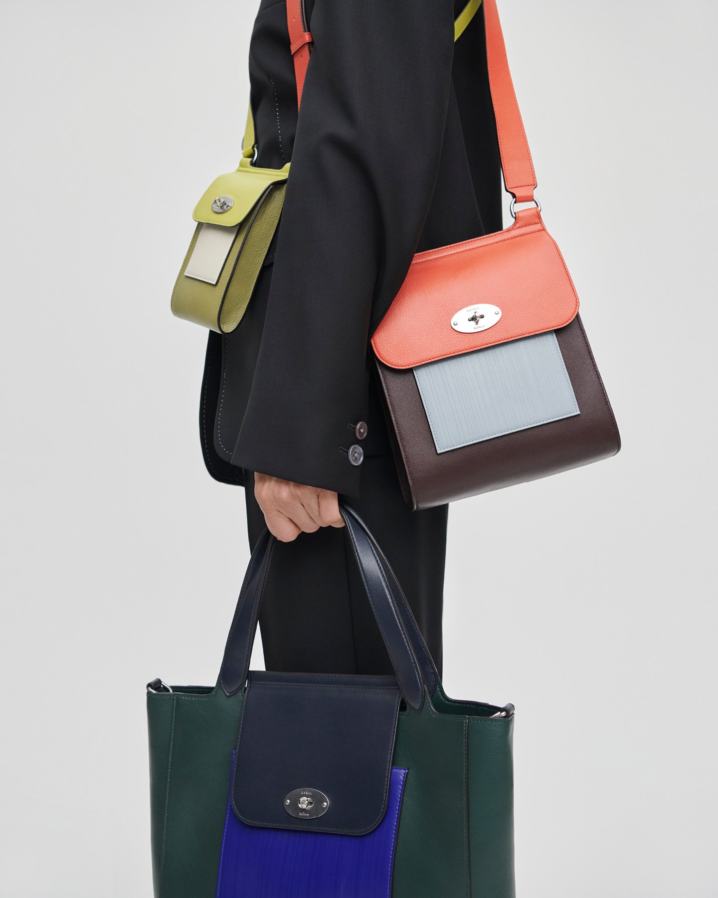 マルベリーとポール・スミスによるモダンなバッグが誕生！ 9月27日から